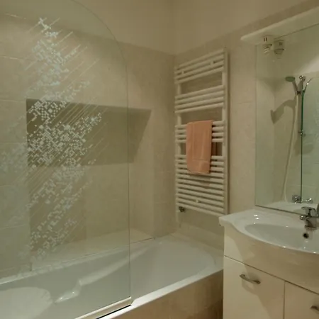 Apartment Les Clematites *