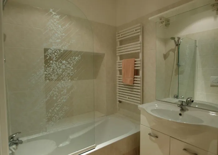 Apartment Les Clematites *