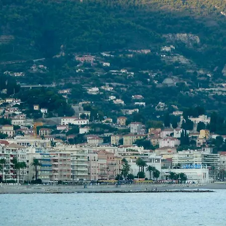 Apartament Les Clematites Mentona