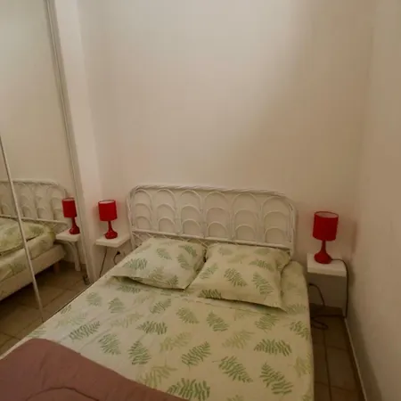 Les Clematites Apartament